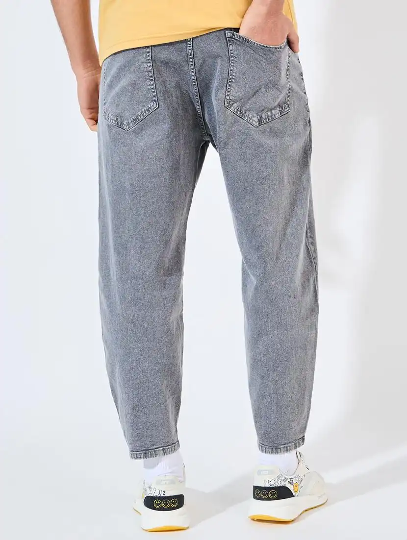MOM FIT JEANS 