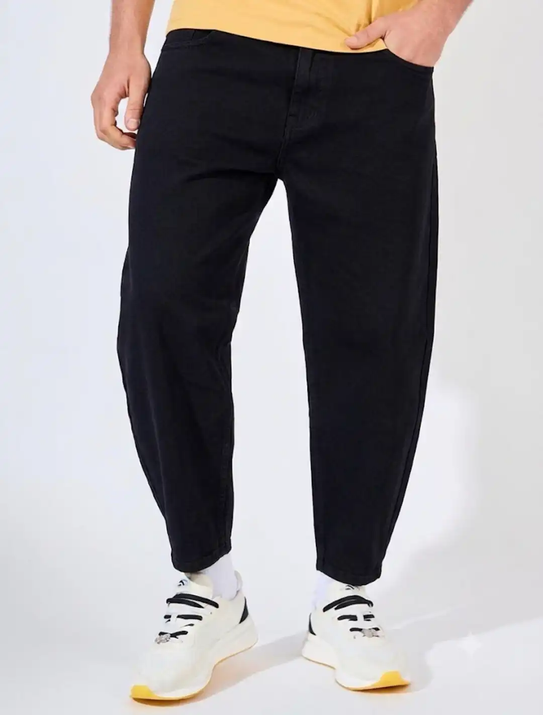 MOM FIT JEANS 