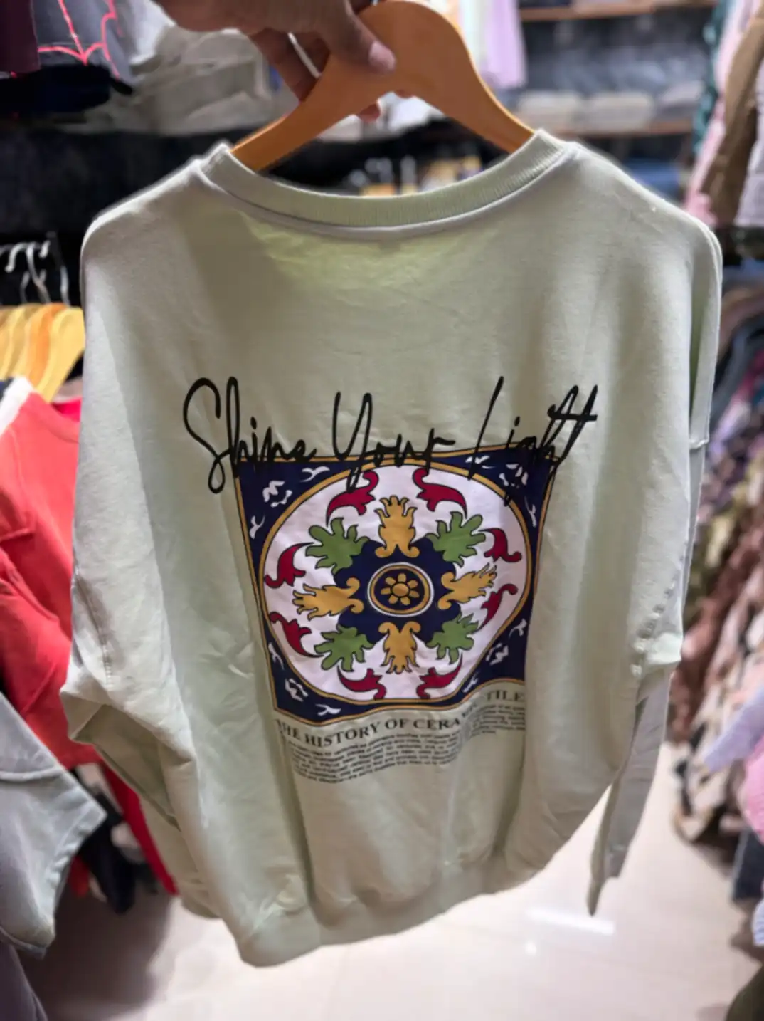 FULL HAND T-SHIRT