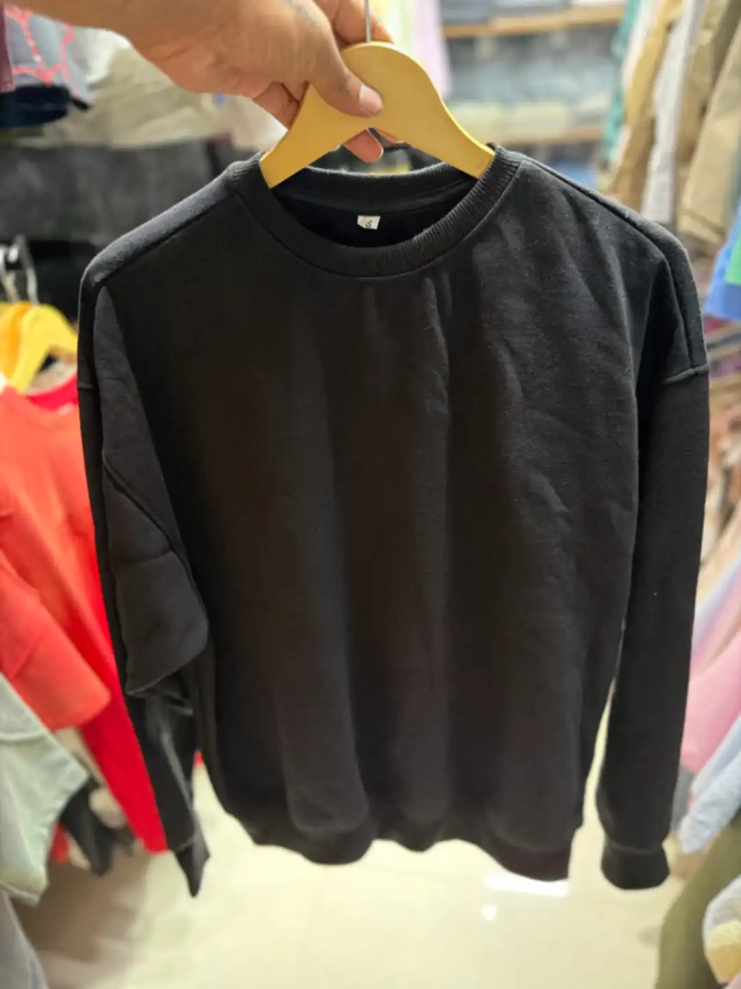 FULL HAND T-SHIRT