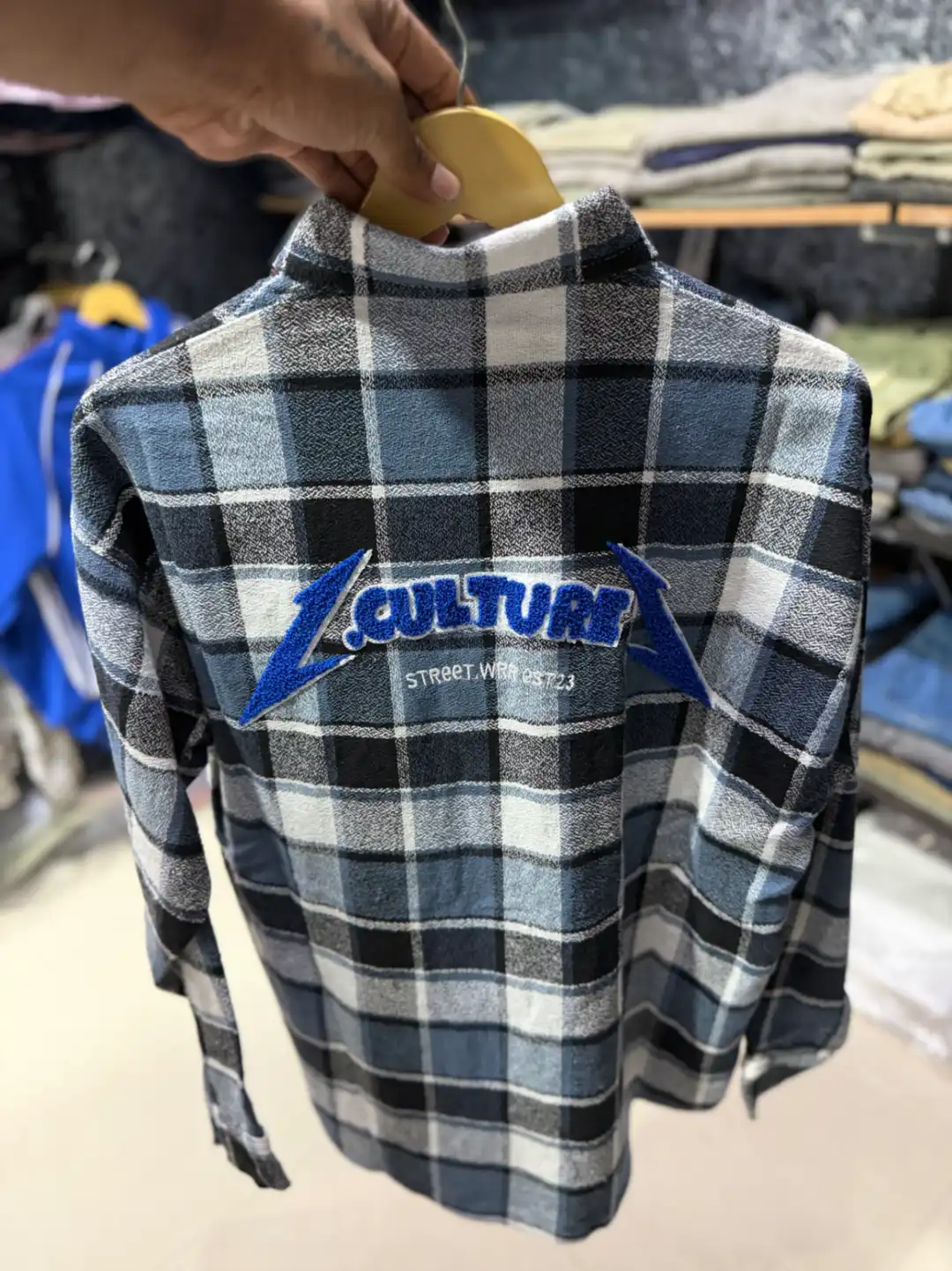 BAGGY SHIRT