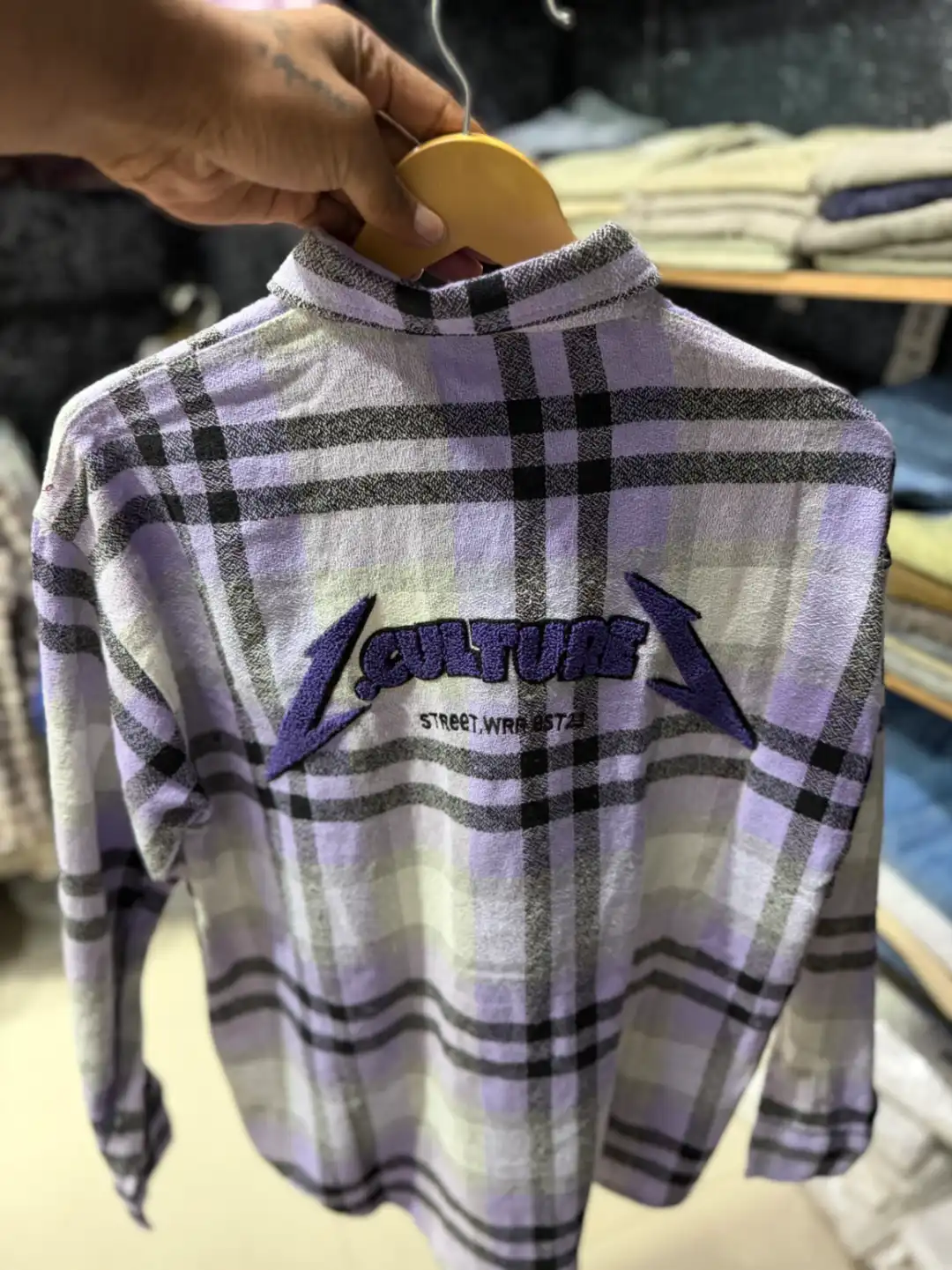 BAGGY SHIRT