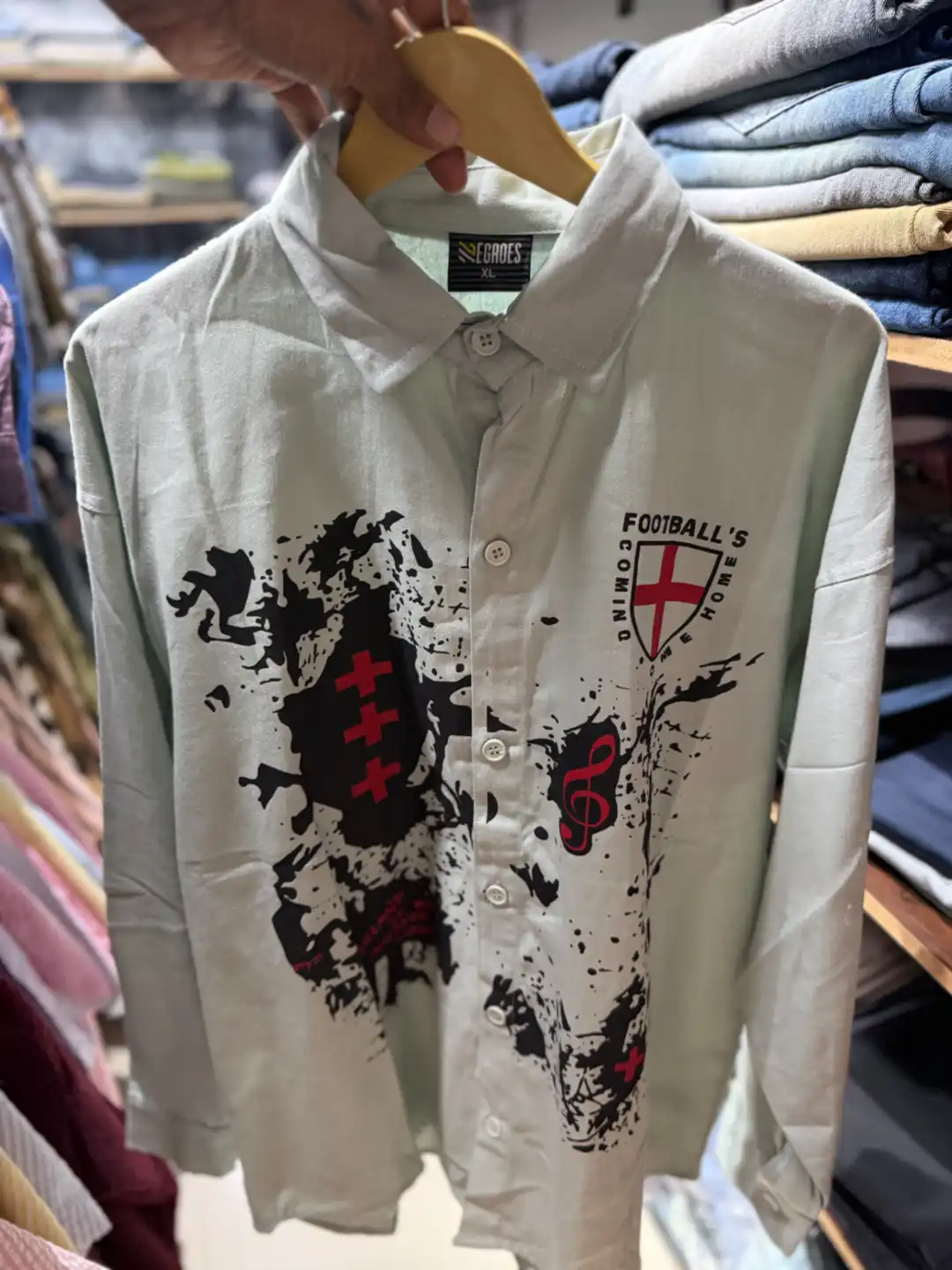 Baggy shirt