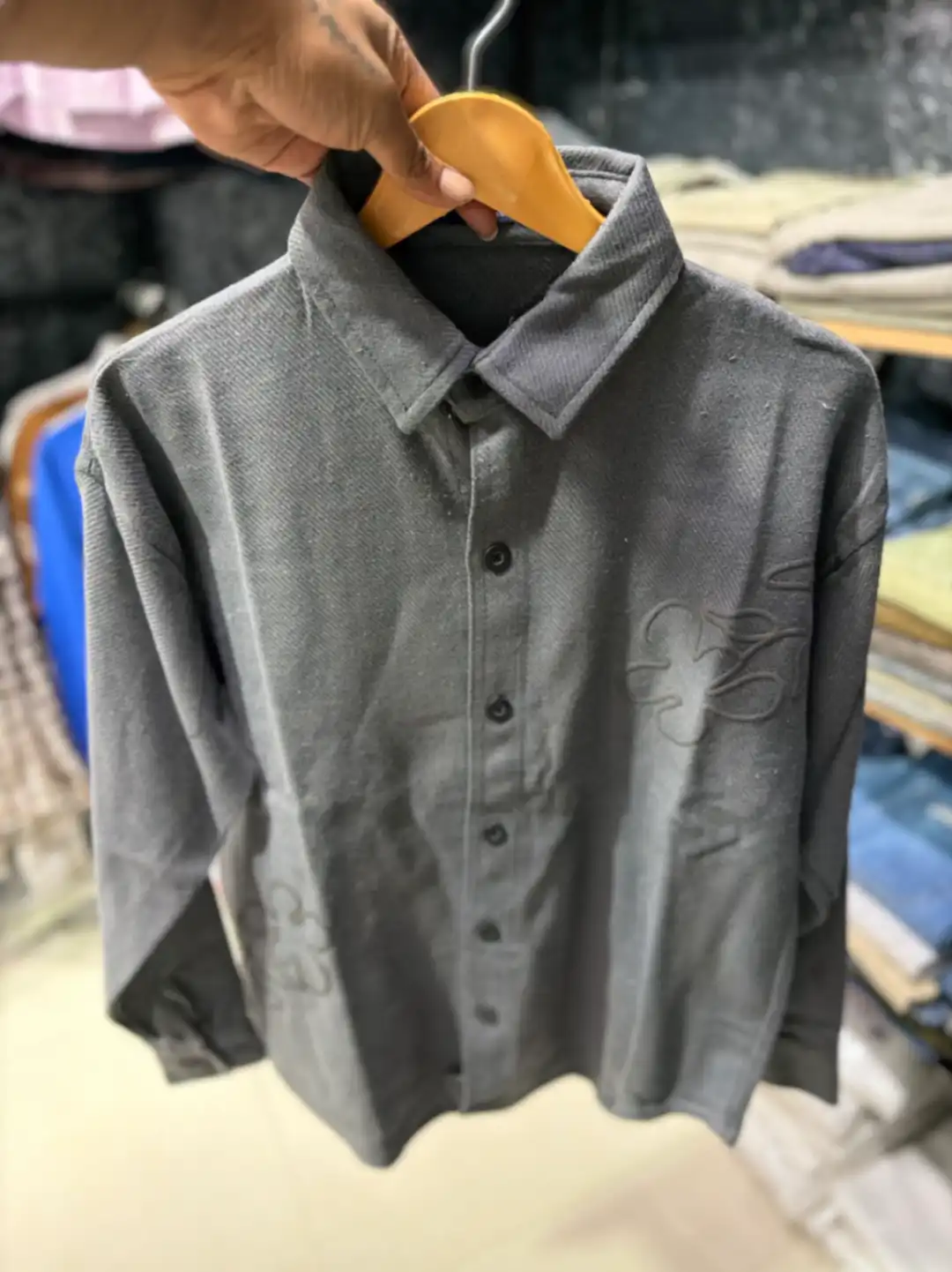BAGGY SHIRT