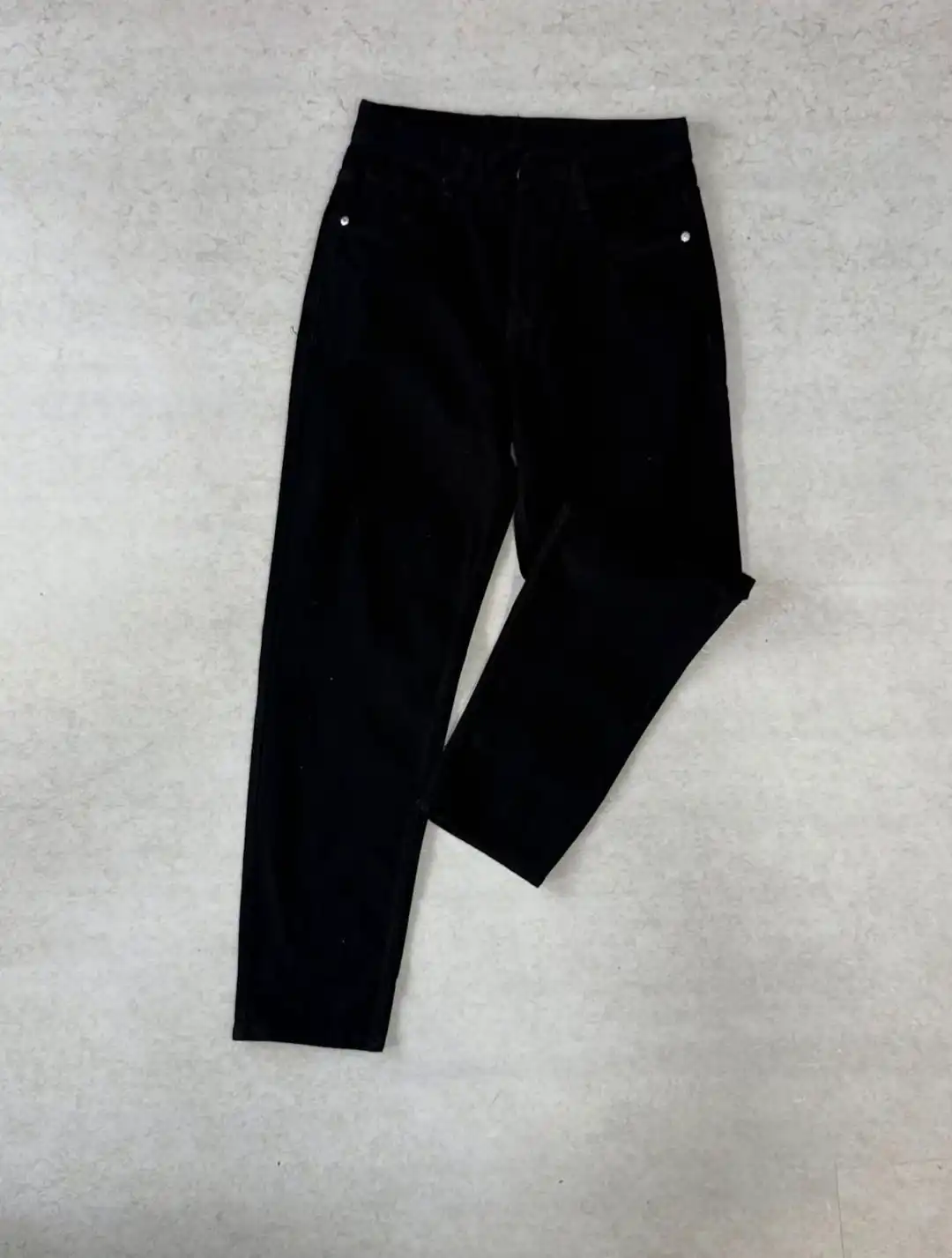 MOM FIT JEANS
