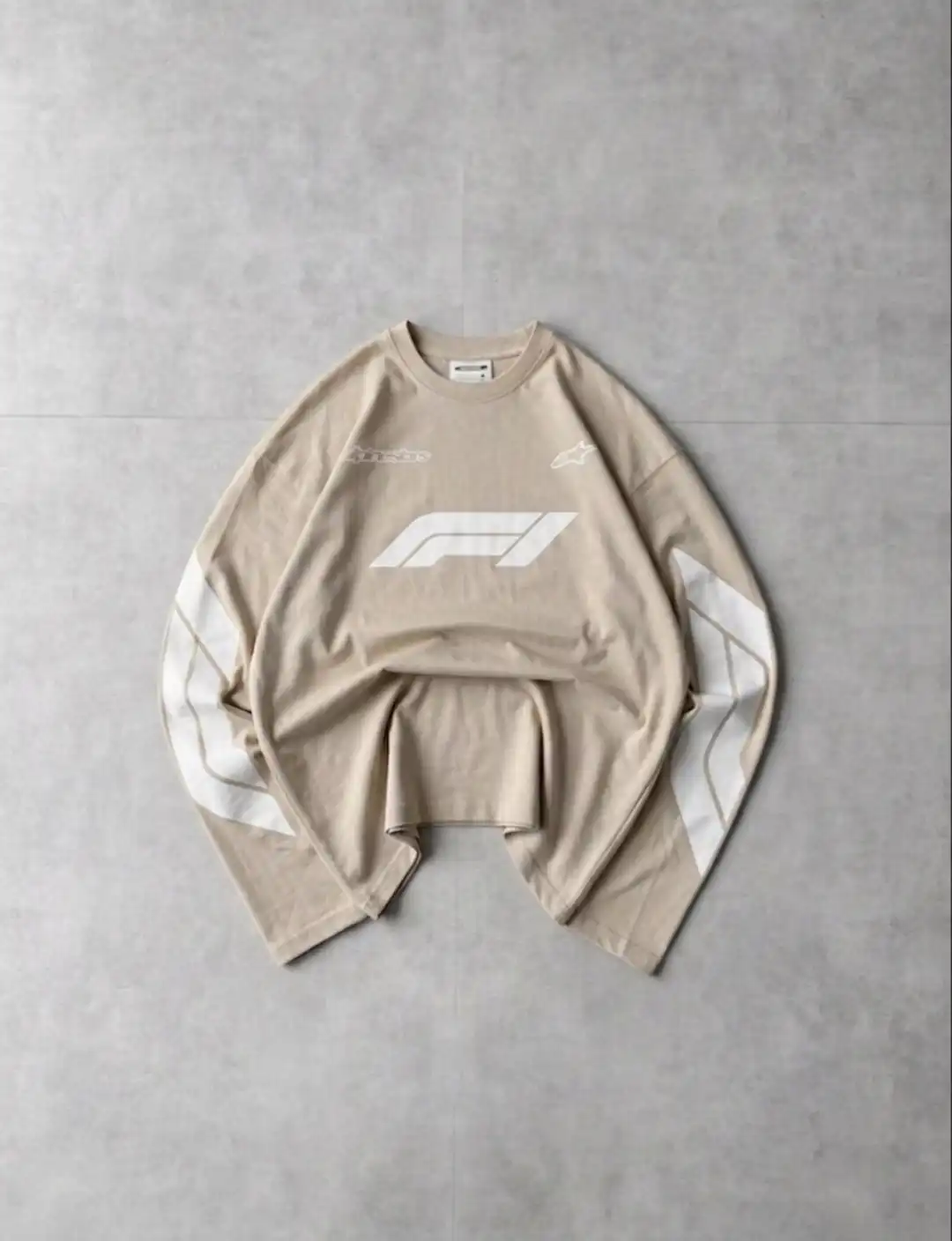 BOXY OVERSIZED T-SHIRT