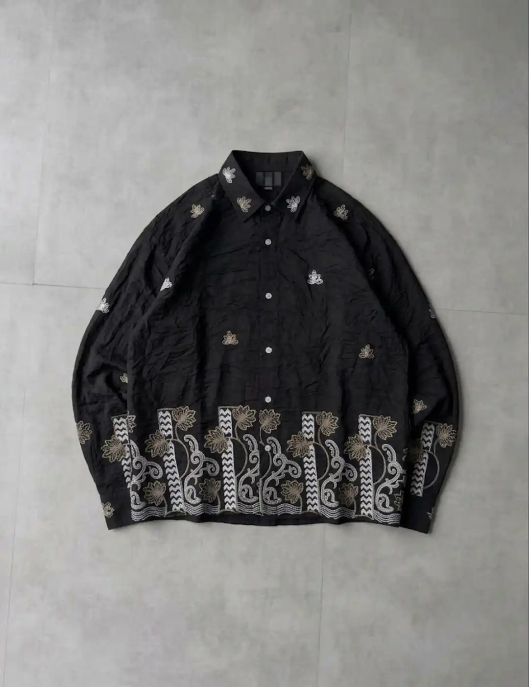 BOTTOM PRINTED SHIRT
