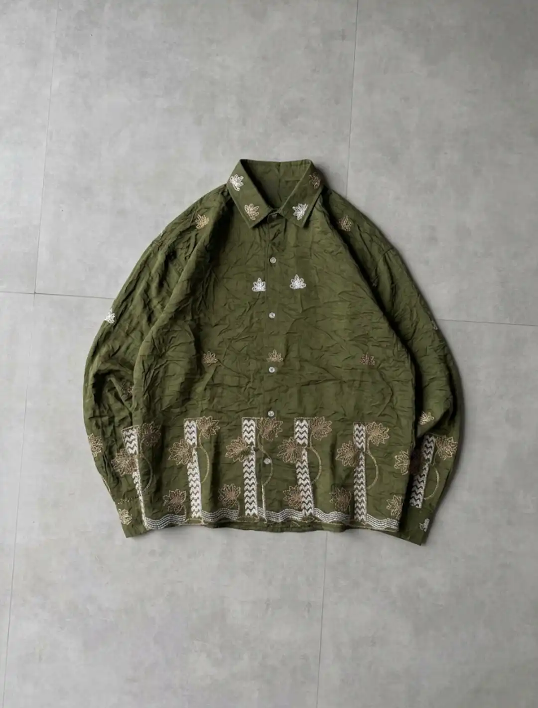 BOTTOM PRINTED SHIRT
